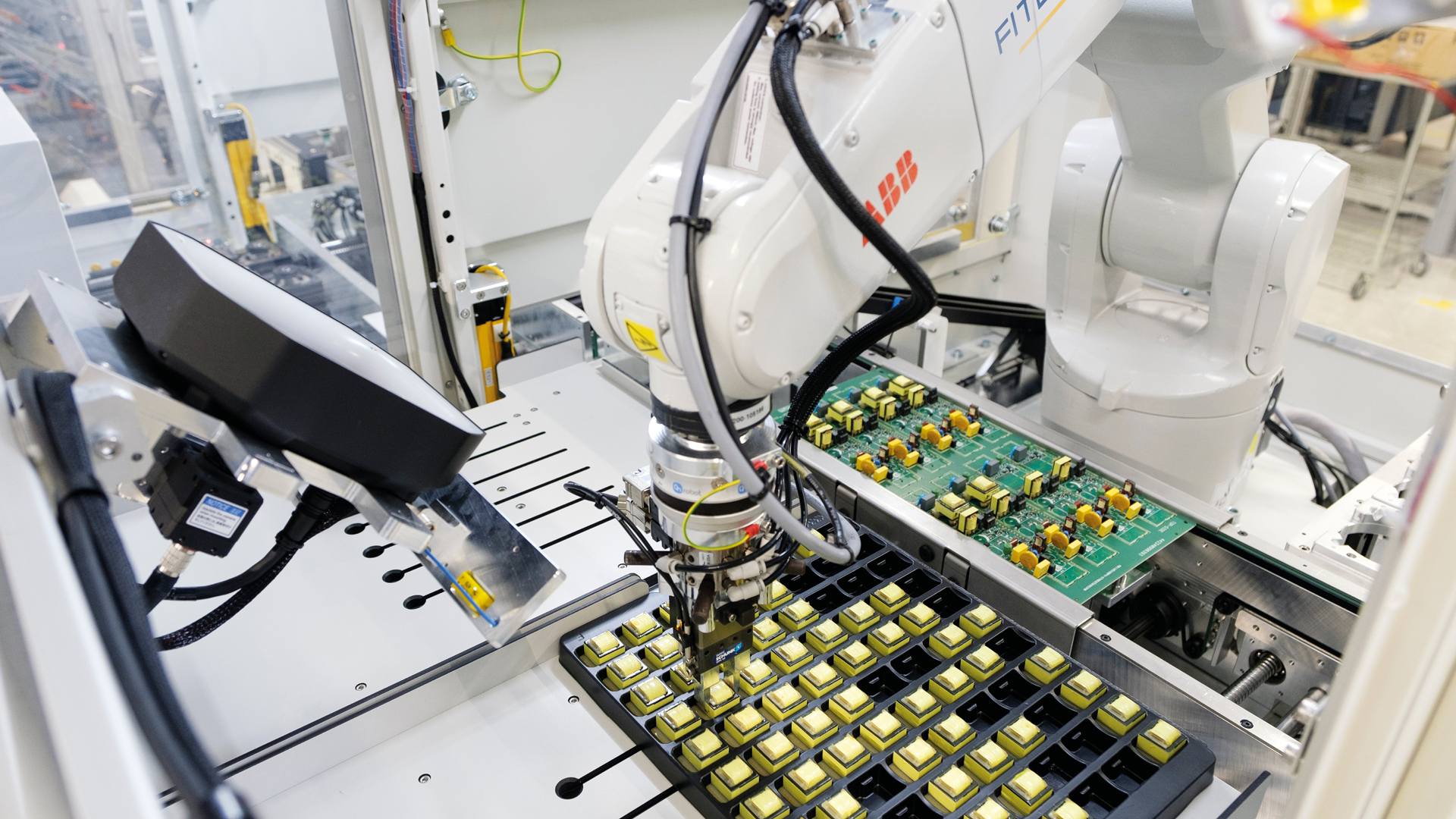 Kiedy automatyzacja procesów przemysłowych najbardziej się opłaca?